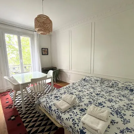 Reuilly Lumiere 6 Personnes Paris *