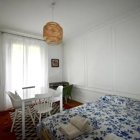 Reuilly Lumiere 6 Personnes Appartement