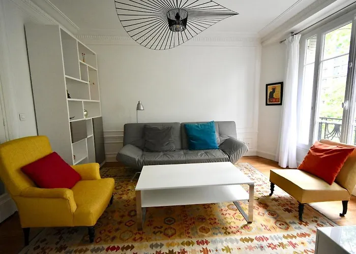 Large Comfortable 6p *