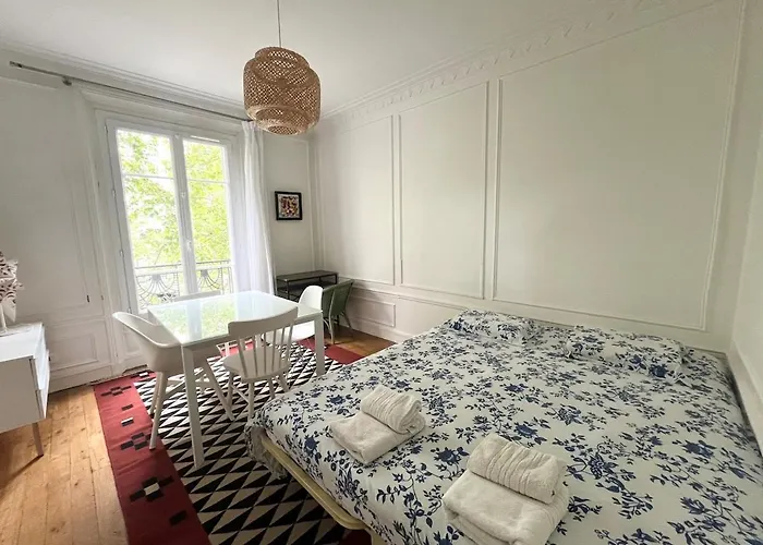 Large Comfortable 6p *