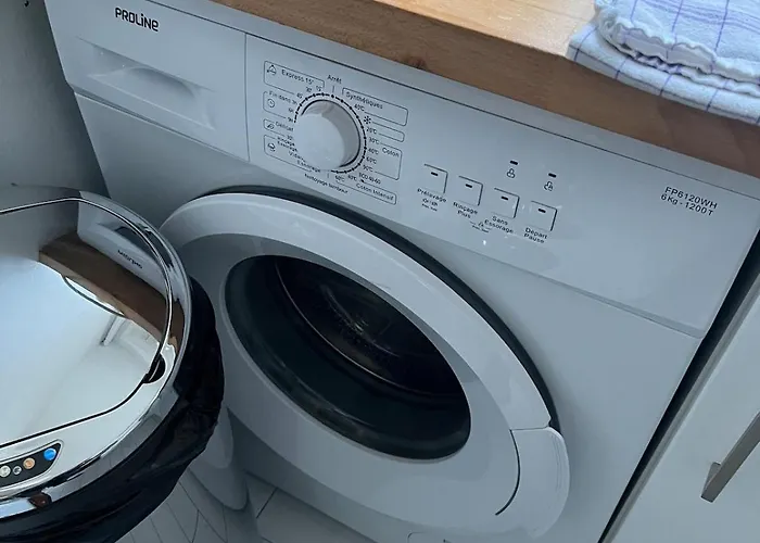 Large Comfortable 6p Paris